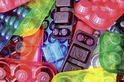 剛剛，中央就“加強塑料污染治理”做出重大改革決定！